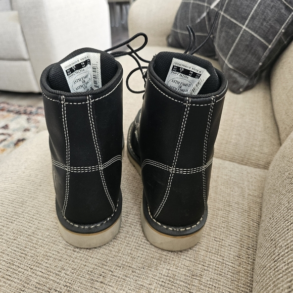 Carhartt Women's Waterproof 6" Moc Toe Wedge Boot - Picture 7 of 9